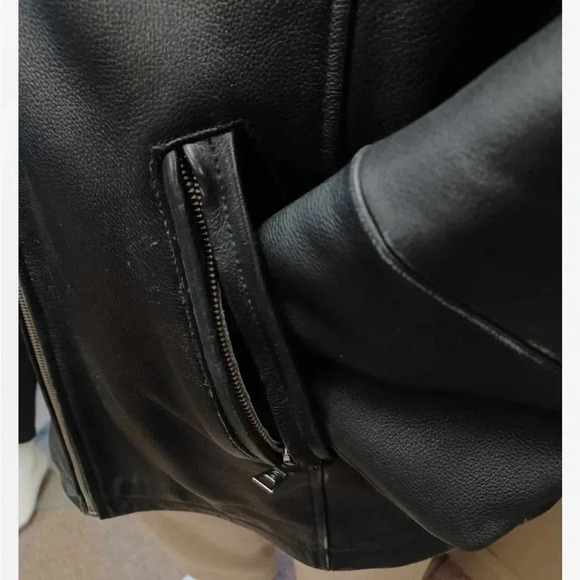 Danier Leather Lined Black Jacket Size XL - Picture 6 of 13